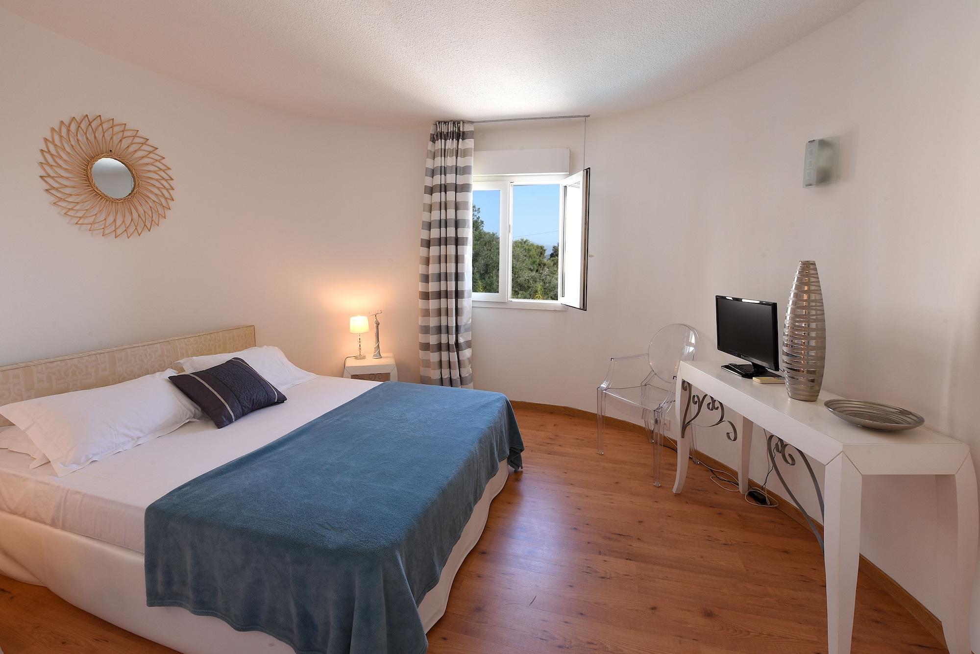 Hotel Le Tilbury Porto-Vecchio  Eksteriør billede